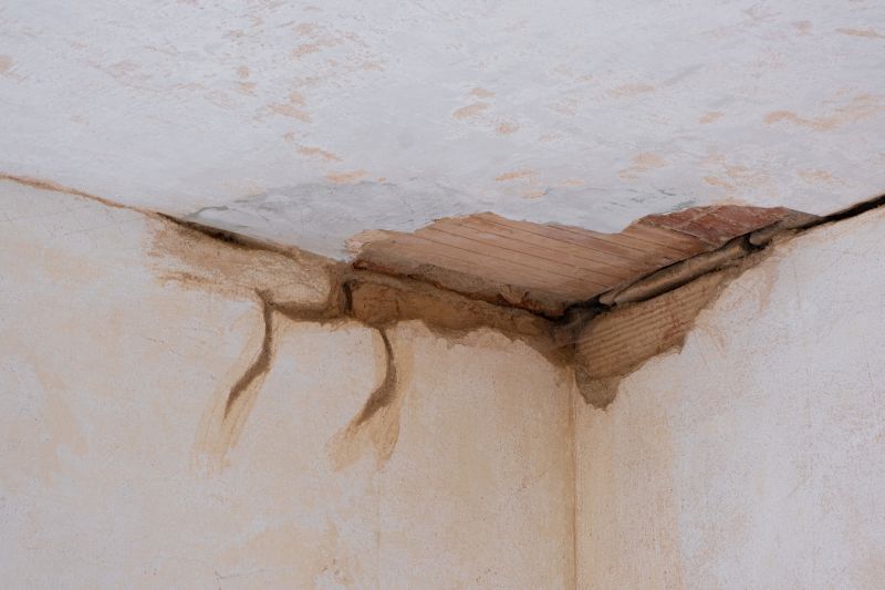 Ceiling Seam Repair Cost — Cost of Ceiling Seam Repair